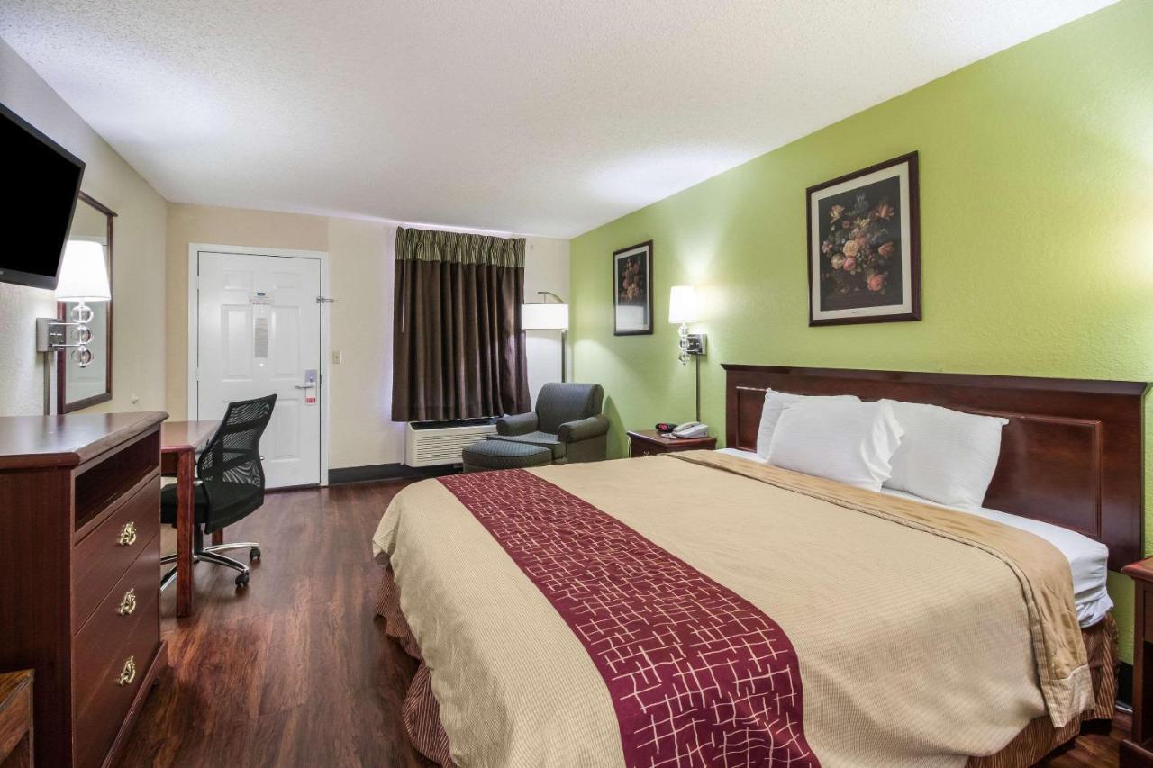 Bolivar Rodeway Inn מראה חיצוני תמונה