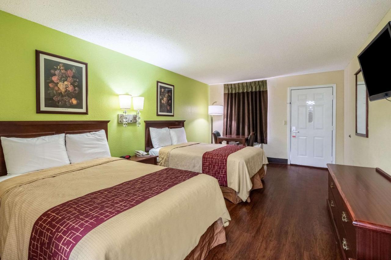 Bolivar Rodeway Inn מראה חיצוני תמונה